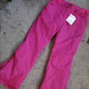 *NWT* Zermatt Fuchsia Snow Pants Size Medium